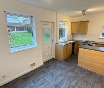 Heatons Bank, Rotherham, Rawmarsh - Photo 5