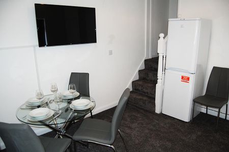 3 bedroom house share to rent - Photo 5