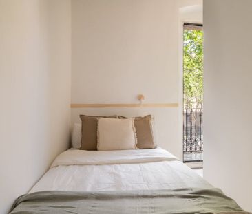 Carrer la Rambla, Barcelona, Catalonia 08002 - Photo 6