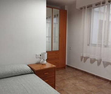 Piso de alquiler en Calle Doctor Jiménez Díaz, 4, Centro - Photo 4