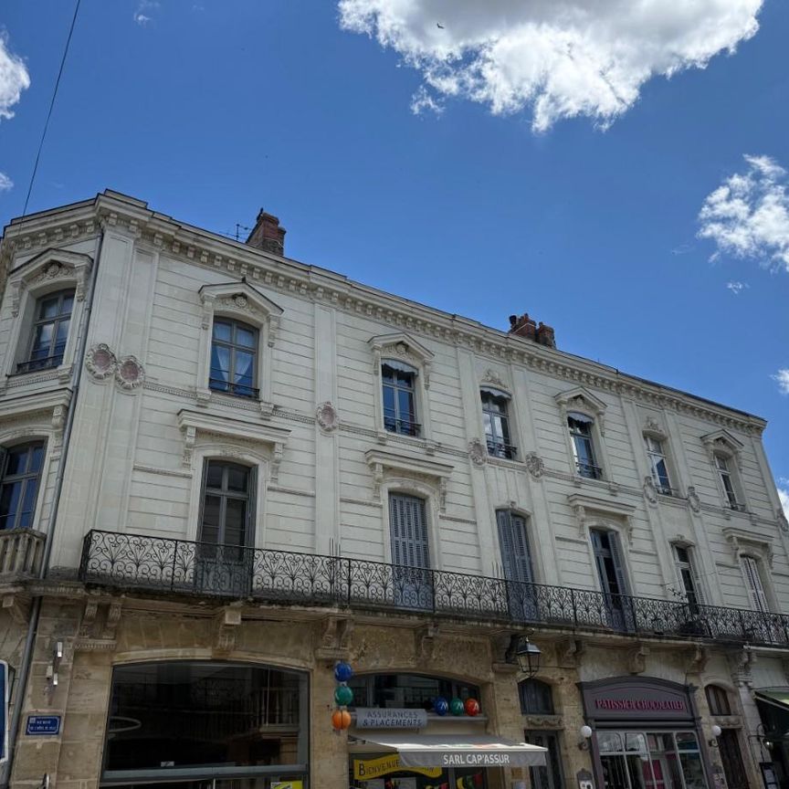 Location Appartement 3 pièces 62m² CHINON 37500 - Photo 1