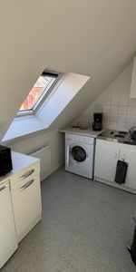STUDIO MEUBLÉ - QUARTIER SAINT PIERRE - Photo 3