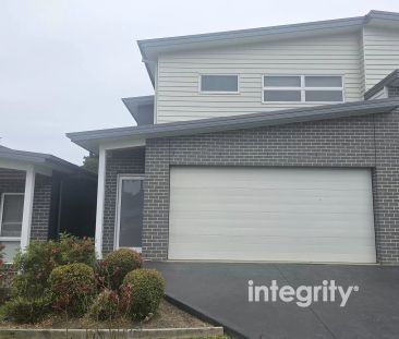 Contemporary Villa - Photo 4