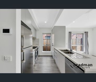 30 Platypus Chase, Beveridge, Vic 3753 - Photo 3