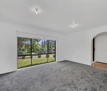 45 Louisa Lawson Crescent, Gilmore Australia - Photo 5