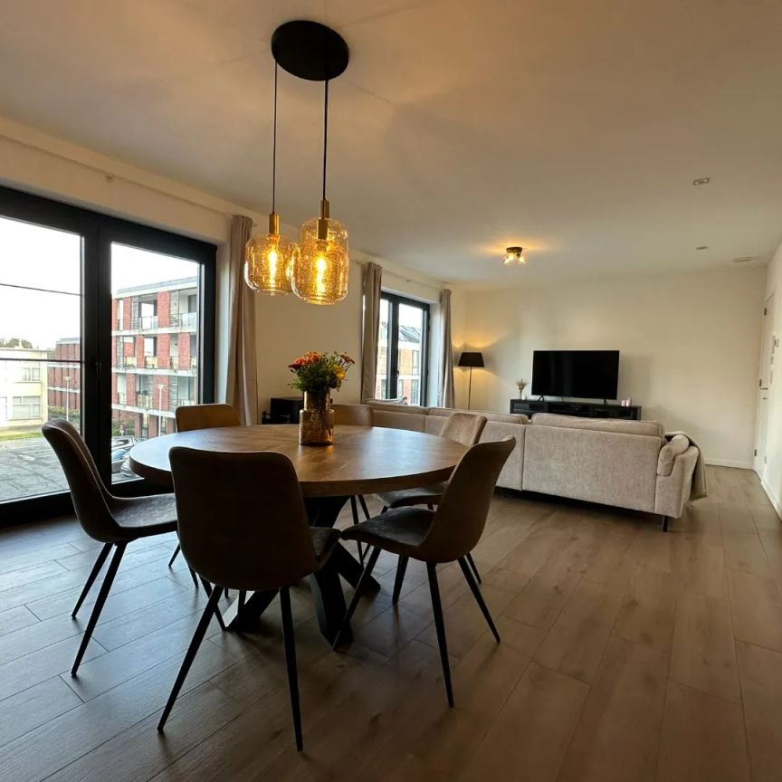 Prachtig, energiezuinig appartement met 2 slaapkamers in centrum Sint-Antonius - Foto 1