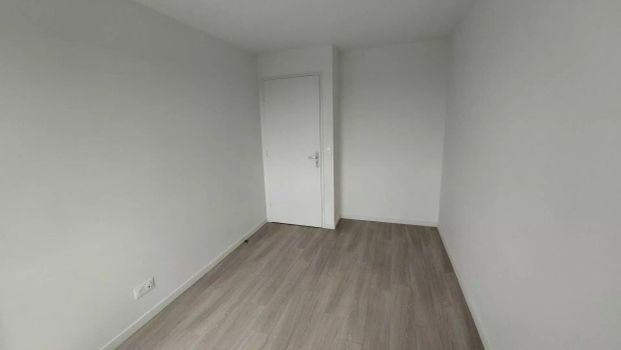 location Appartement T4 DE 78.41m² À LE BLANC MESNIL - Photo 1