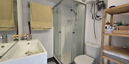 Studio te huur in Leuven voor € 700 met 1 slaapkamer - Photo 2