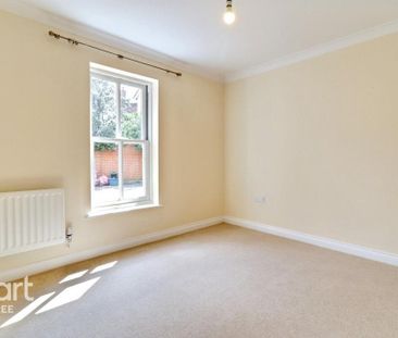 5 bedroom detached house to rent - Photo 6