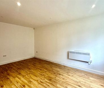 2 bedroom house to rent - Photo 4