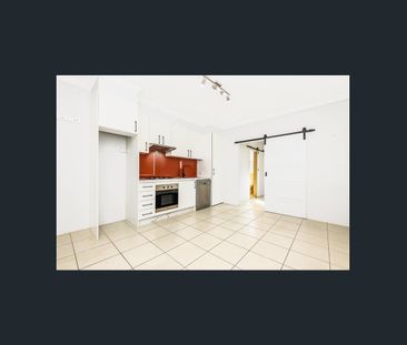 Modern 1 Bedroom Apartment in North Newtown Pocket - Photo 6