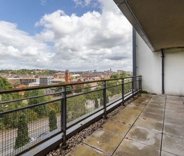 Glasgow Harbour Terraces, Glasgow, G11 6BH - Photo 2