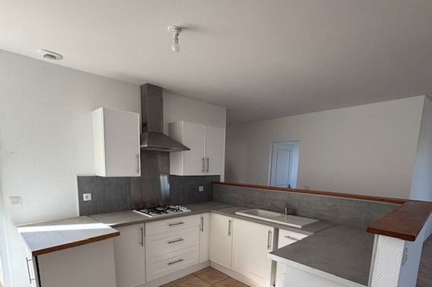Appartement À Louer - Photo 1