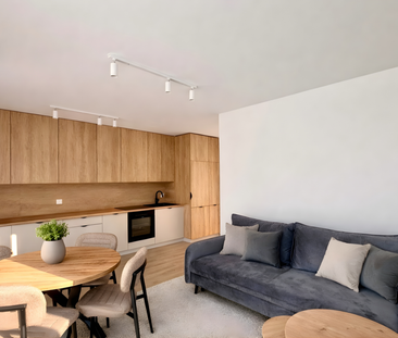 Nowe 2 pokojowe mieszkanie z balkonem i komórką lokatorską - Photo 1