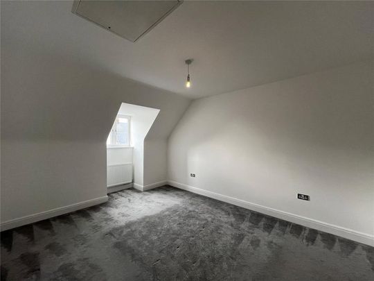 4 bedroom semi-detached house to rent - Photo 1