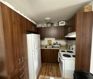Immeuble - 708 13e Avenue N 4 Et Demi - Photo 2