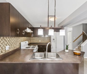 For Lease - 30 Vipond Street, Guelph, Ontario - Photo 3