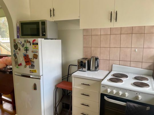 Brunswick West - Photo 1