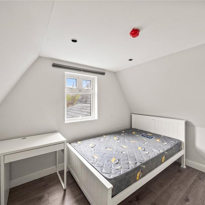 4 bedroom apartment to rent - Photo 1