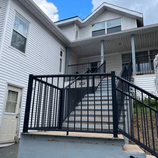 2 bedroom apartment, all inclusive available now - Photo 1