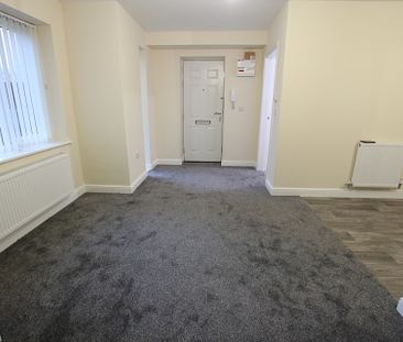 4 Plas Pen March, Rhos, Wrexham LL14 2LL - TO LET - Photo 3