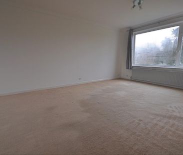 2 bedroom maisonette to rent - Photo 2