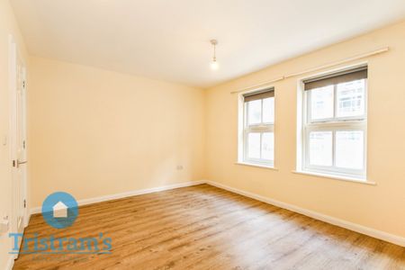 1 bed Apartment for Rent - Photo 4