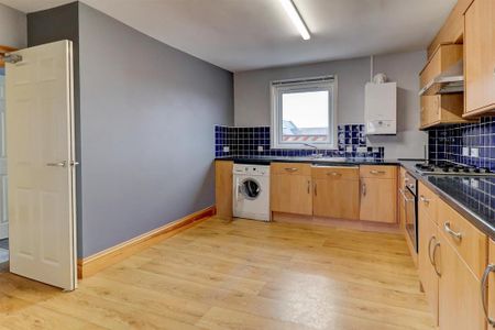 1 bedroom flat to rent - Photo 4