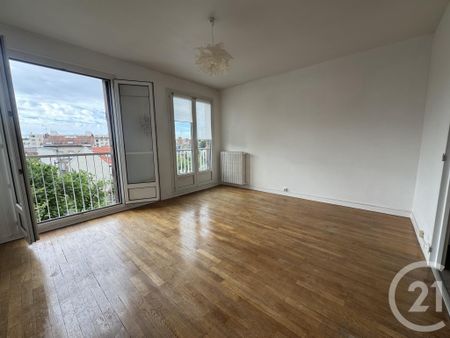 Location Appartement 3 pièces 68m² LA NEUVILLETTE 51100 - Photo 5