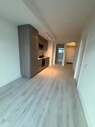 For Lease - 110 Broadway Avenue Unit# 1010 S, Toronto, Ontario - Photo 1