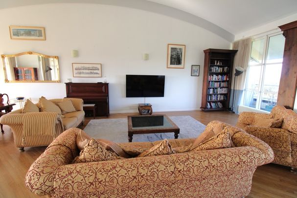 £2,995 - To Let - Photo 1