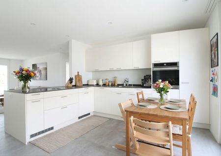 3.5 Zimmer, 102 m², 2. Stock - Photo 3