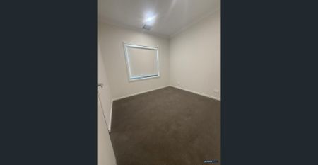 Brand New 4 Bedroom Home Walking Distance to Shops - Photo 5