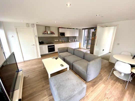 5 bedroom house share to rent - Photo 1