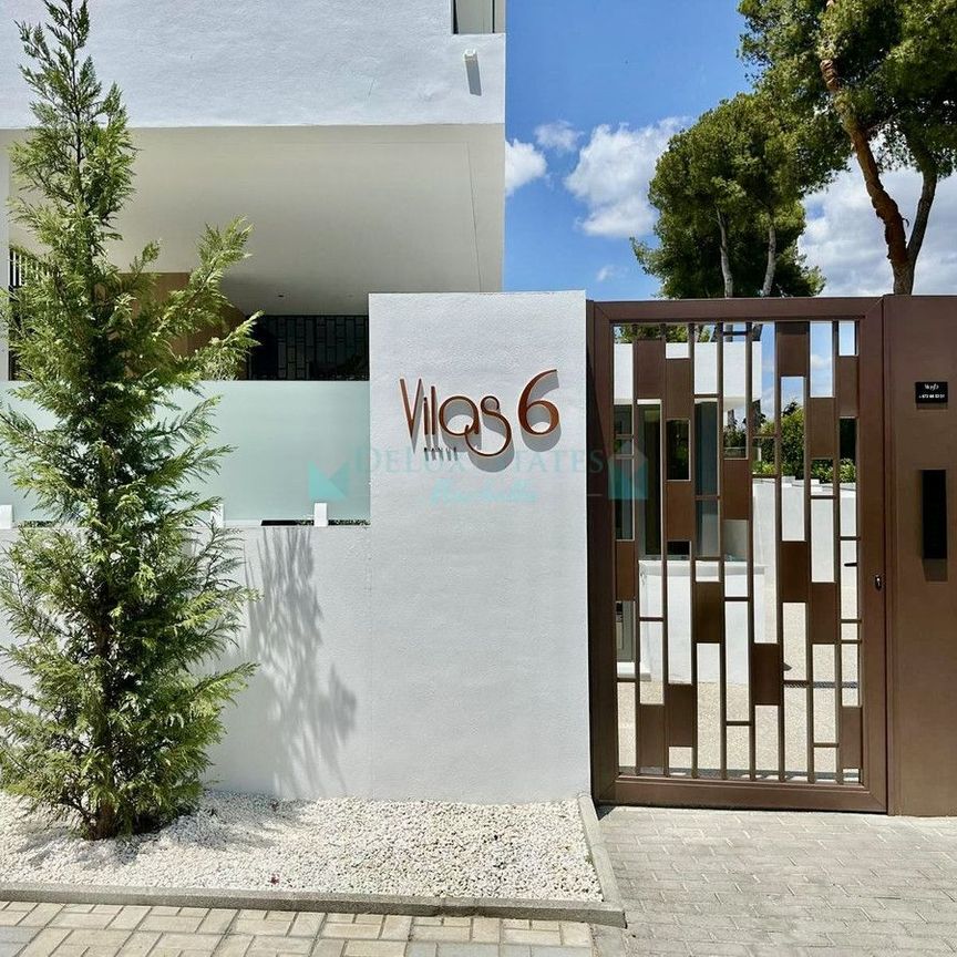 Semi Detached Villa for rent in Nueva Andalucia - Photo 1