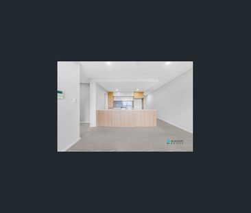 Spacious One Bedrooms At North Rock with Swimming pool& Gym for lease! - Photo 5