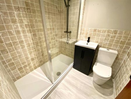 2 bedroom flat to rent - Photo 5