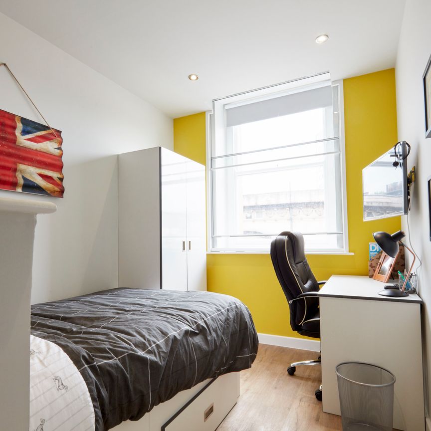 Student Properties to Let - Photo 1