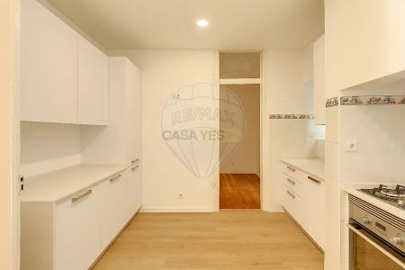 Apartment T4 in Santa Maria Maior, Lisboa - Photo 5
