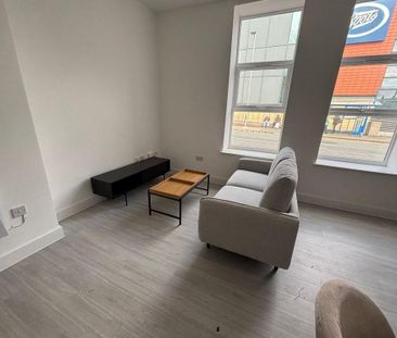 2 bedroom apartment to rent - Photo 2