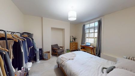 2 bedroom flat to rent - Photo 3