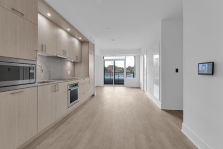 For Lease - 259 The Kingsway N/A Unit# 415, Toronto, Ontario - Photo 2