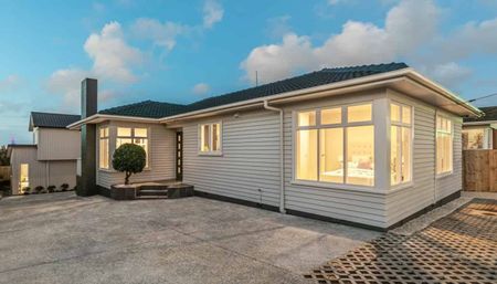 Charming 4BR Home, MAGS Zone! - Photo 4