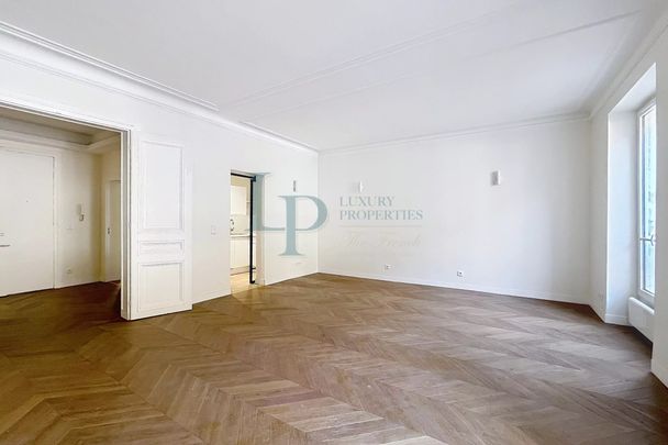 EXCLUSIVITE - LOCATION VIDE - 4 PIECES 86.28 m2 - PARIS 8ème AVENUE MONTAIGNE - Photo 1