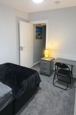 2 bedroom house share to rent - Photo 4