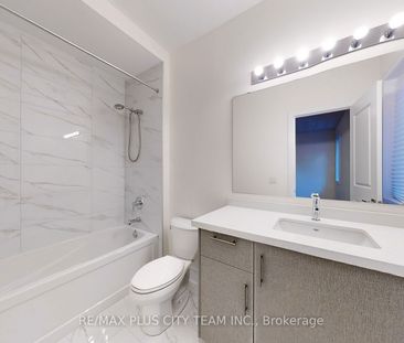 For Lease - 8 Saxby Farm Avenue, King, Ontario - Photo 5