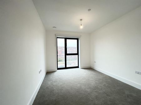 2 Bedroom Apartment To Let - Photo 3
