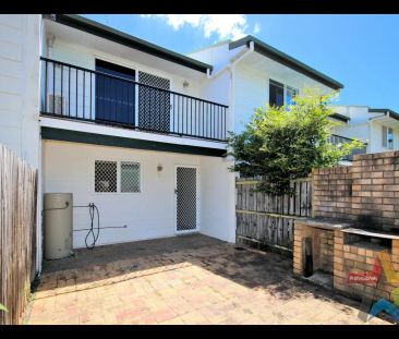 5/32 Lindsay Street, Bundamba QLD 4304 - Photo 3
