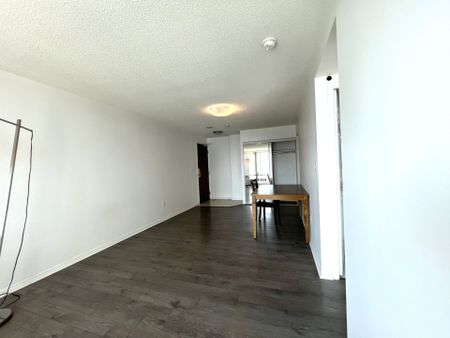 For Lease - 3 Pemberton Avenue Unit# 2301, Toronto, Ontario - Photo 2