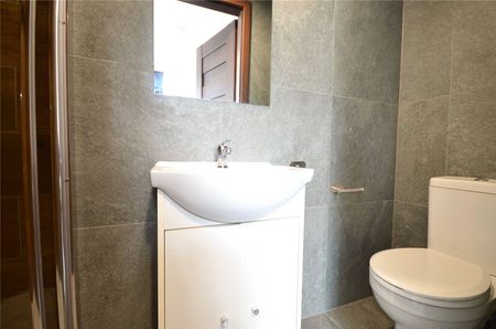East Grove, Manchester, Greater Manchester, M13 0AX - Photo 3